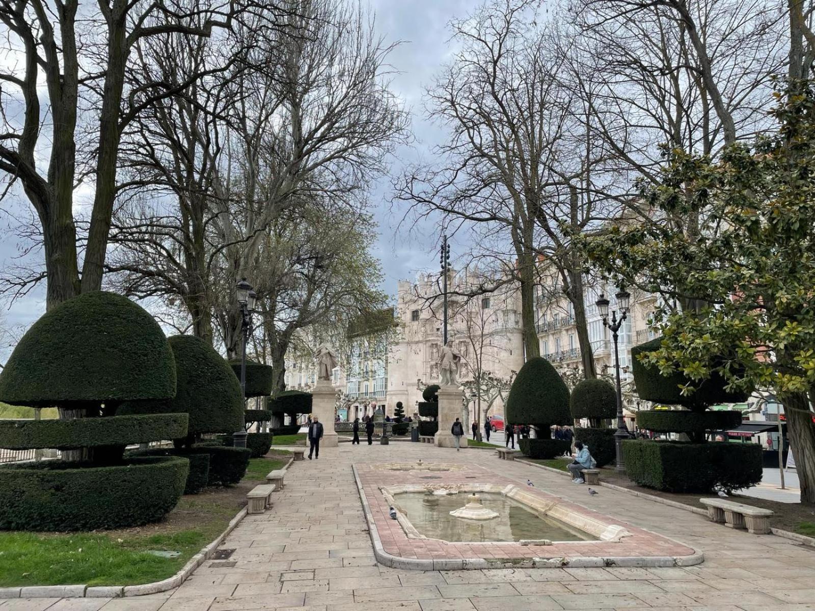 El Farolillo De La Catedral Vivienda De Uso Turistico Vut 9/251 Apartment Burgos Bagian luar foto